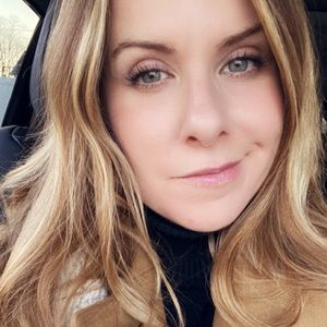 Meet your Posher, Olivia m